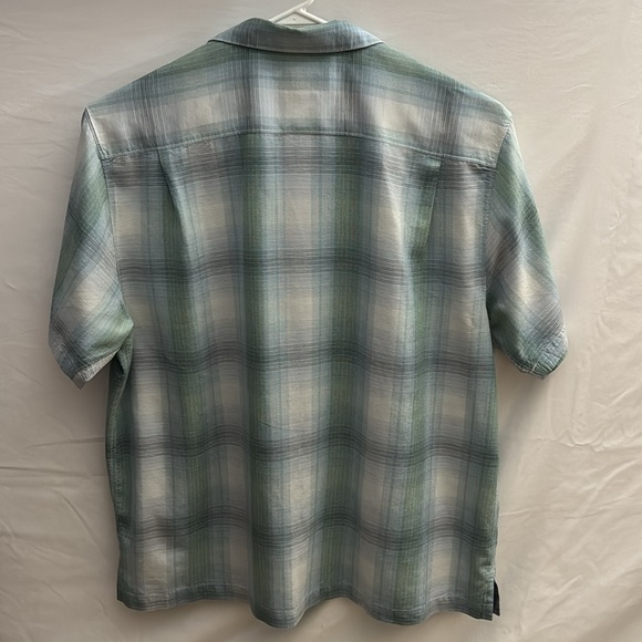 Tommy Bahama - Picture 11 of 11